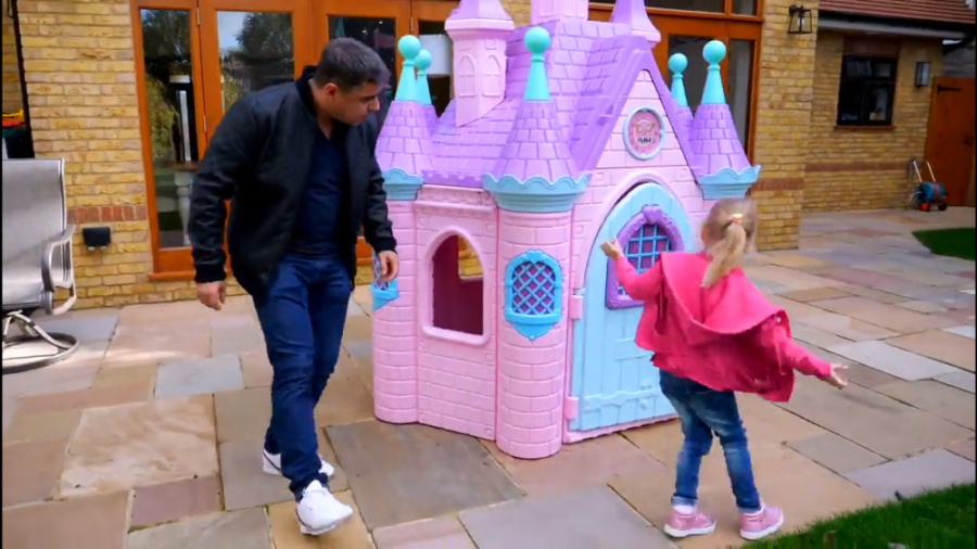 ماجراهای ناستیا و بابایی - قسمت 168 - ناستیا و بابایی در خانه روح زده